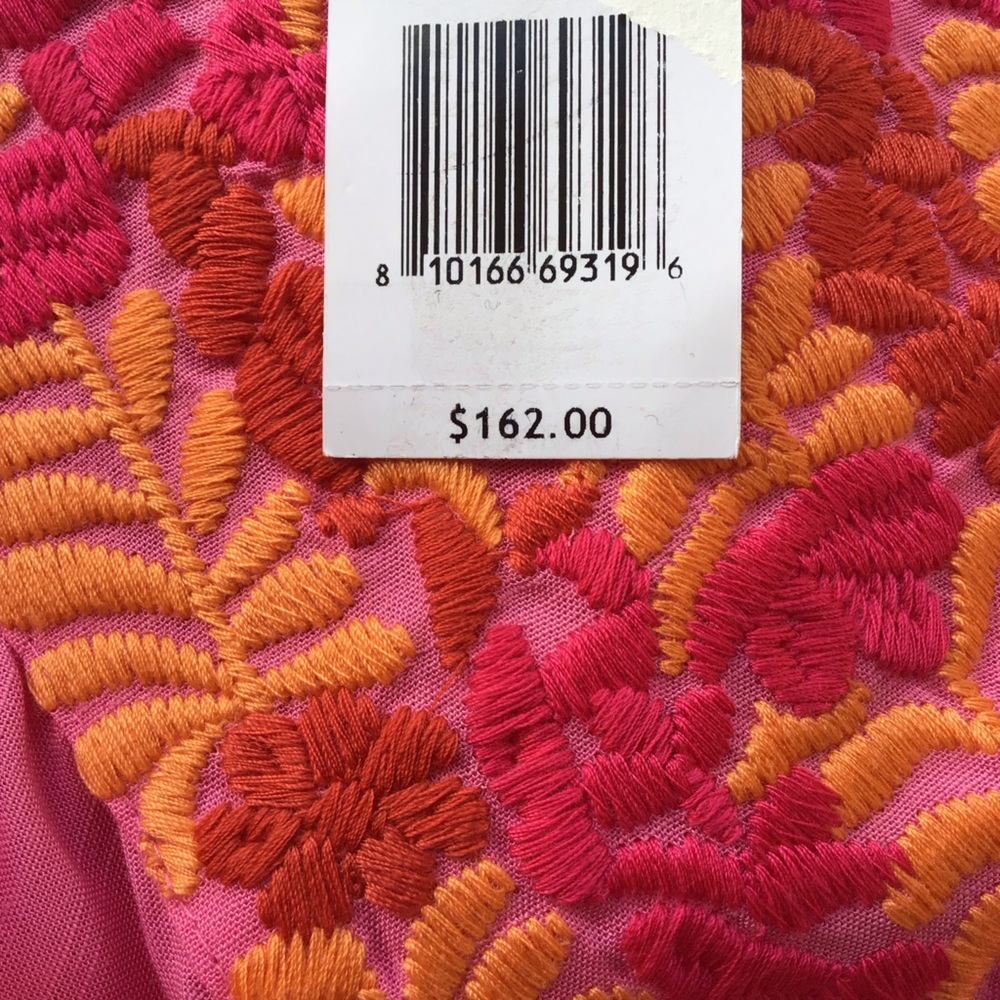 J. Marie Embroidered Carlie Top NEW $162 - Picture 10 of 12